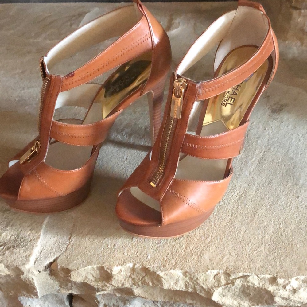 Michael Kors 5 inch high platform heels. Zip up